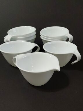 Lot of 8 Vintage Winter Frost White Corelle S Handle Cups & 1 Creamer